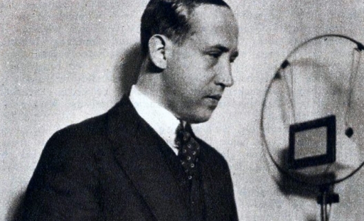 Hans Flesch en 1929, domaine public. Hans Flesch en 1929, domaine public.