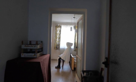 La Maison (2018) de Michala Julìnyovà, image tirée d'un film. La Maison (2018) de Michala Julìnyovà, image tirée d'un film.