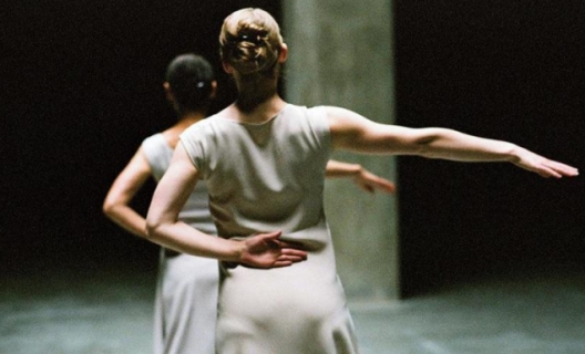 Anne Teresa De Keersmaeker, « Fase, Four Movements to the Music of Steve Reich » @ Anne von Aerschot Anne Teresa De Keersmaeker, « Fase, Four Movements to the Music of Steve Reich » @ Anne von Aerschot
