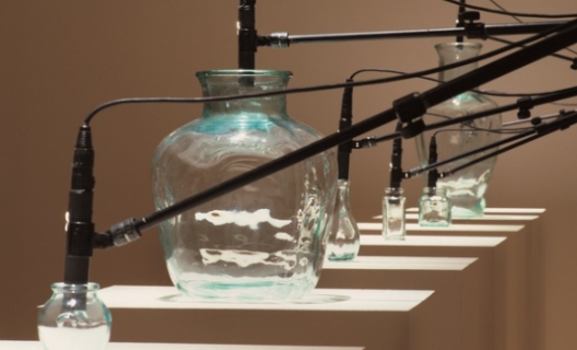 Alvin LUCIER, Empty Vessels, 1997 - Photo : Blaise Adilon Alvin LUCIER, Empty Vessels, 1997 - Photo : Blaise Adilon