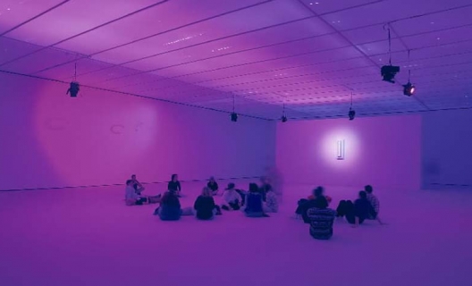 La Monte Young et marian Zazeela, Dream House, 1990 © Blaise Adilon La Monte Young et marian Zazeela, Dream House, 1990 © Blaise Adilon