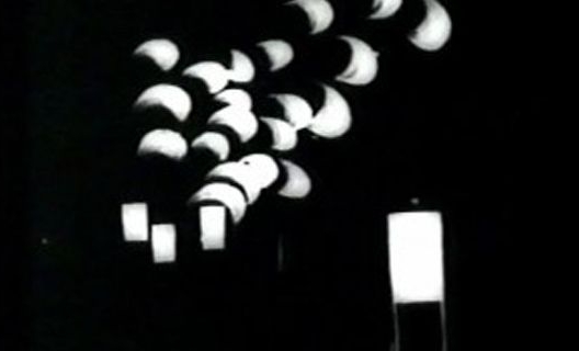 Studie nr 8 (excerpt) by Oskar Fischinger. © Center for Visual Music Studie nr 8 (excerpt) by Oskar Fischinger. © Center for Visual Music